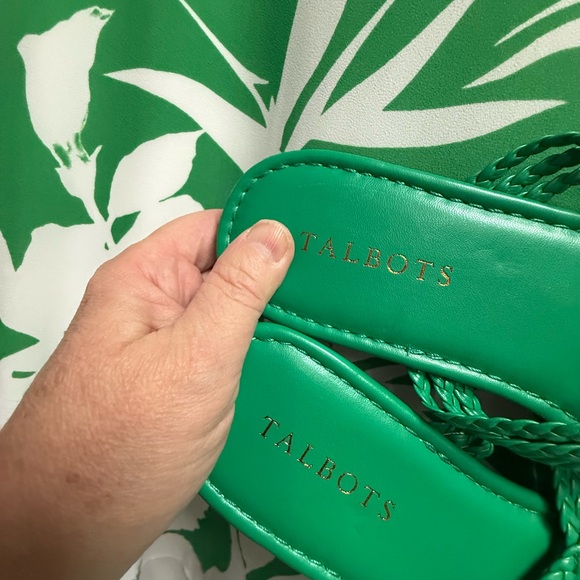 NWOT White House Black Market Green + White Tropical Paradise Blouse Women’s XL - Picture 10 of 12